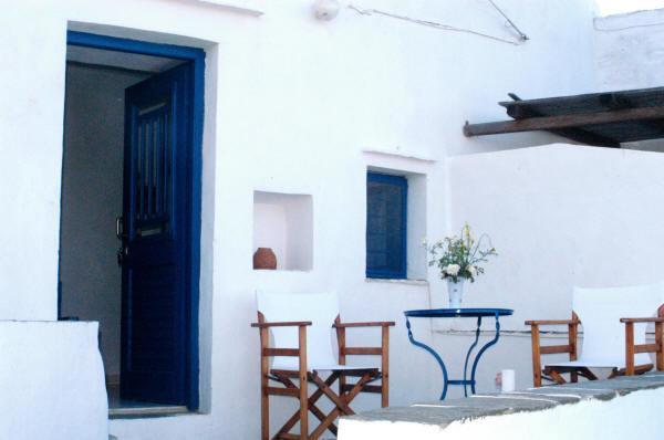 Windmill Villas أرتيموناس الغرفة الصورة