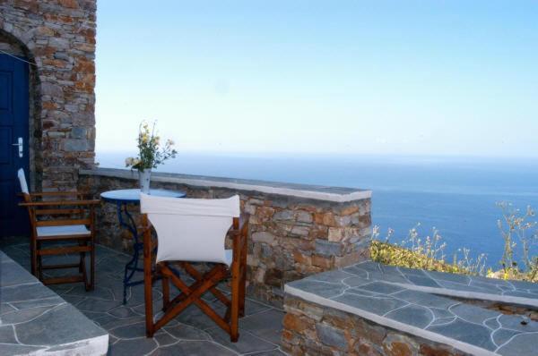 Windmill Villas أرتيموناس الغرفة الصورة