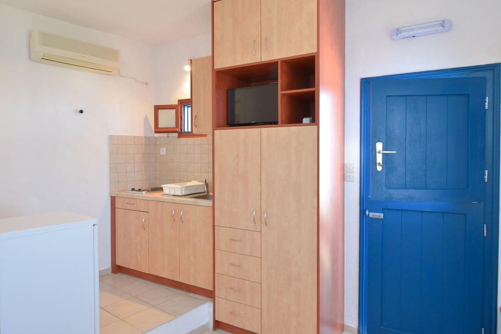 Windmill Villas أرتيموناس المظهر الخارجي الصورة