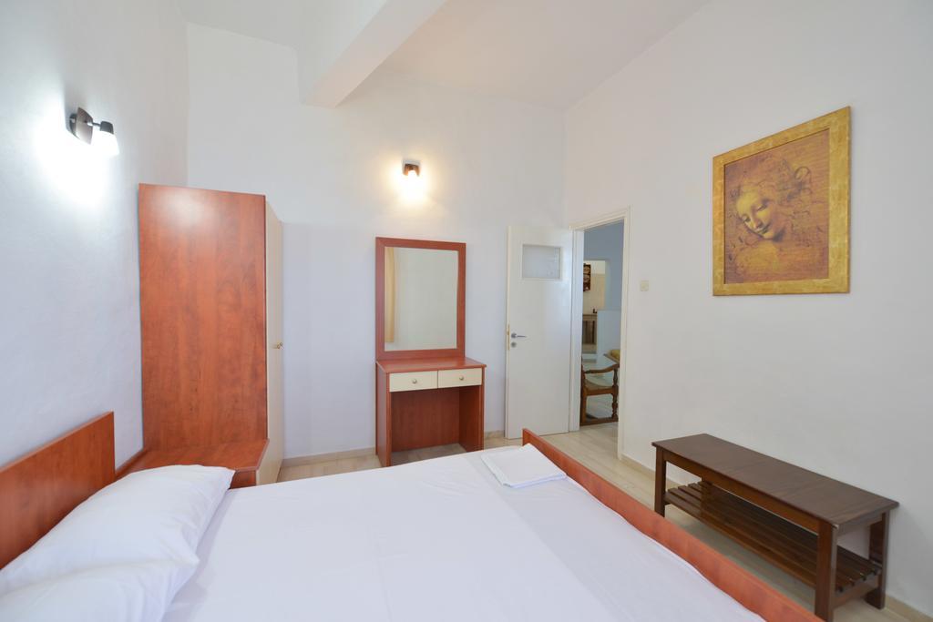 Windmill Villas أرتيموناس المظهر الخارجي الصورة